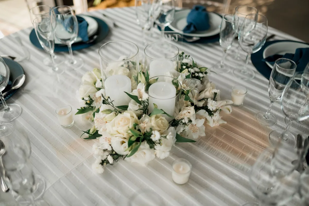 A season word tells guests when the wedding is and gives the tag its mood.